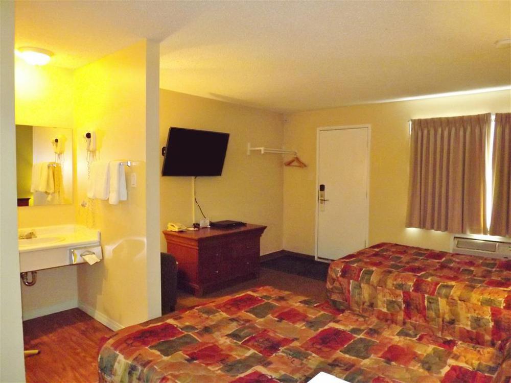 Canadas Best Value Inn Whitecourt Cameră foto
