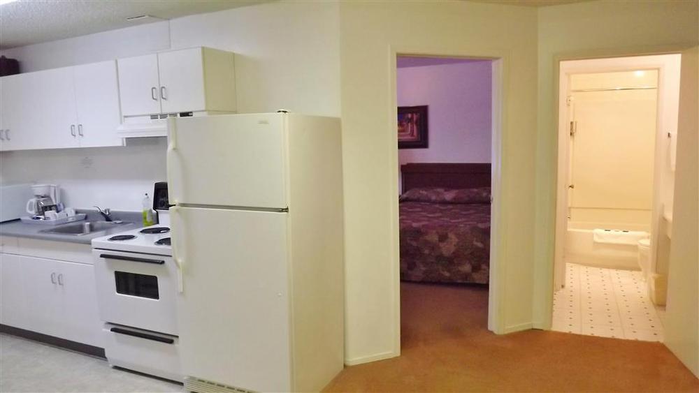 Canadas Best Value Inn Whitecourt Cameră foto