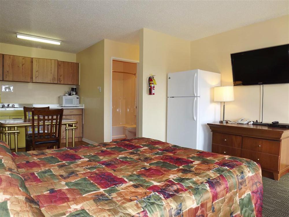 Canadas Best Value Inn Whitecourt Cameră foto