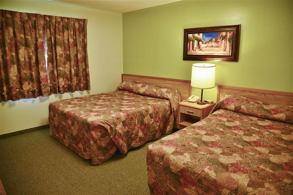 Canadas Best Value Inn Whitecourt Cameră foto